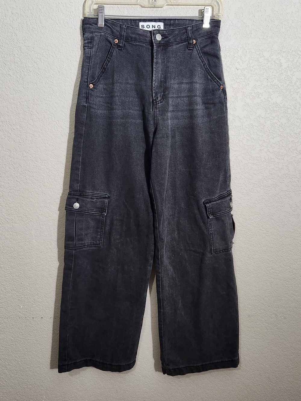 SONG Women's Washed Black Wide Leg Cargo Jeans